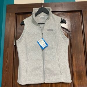 Women’s grey Columbia vest. Size XS